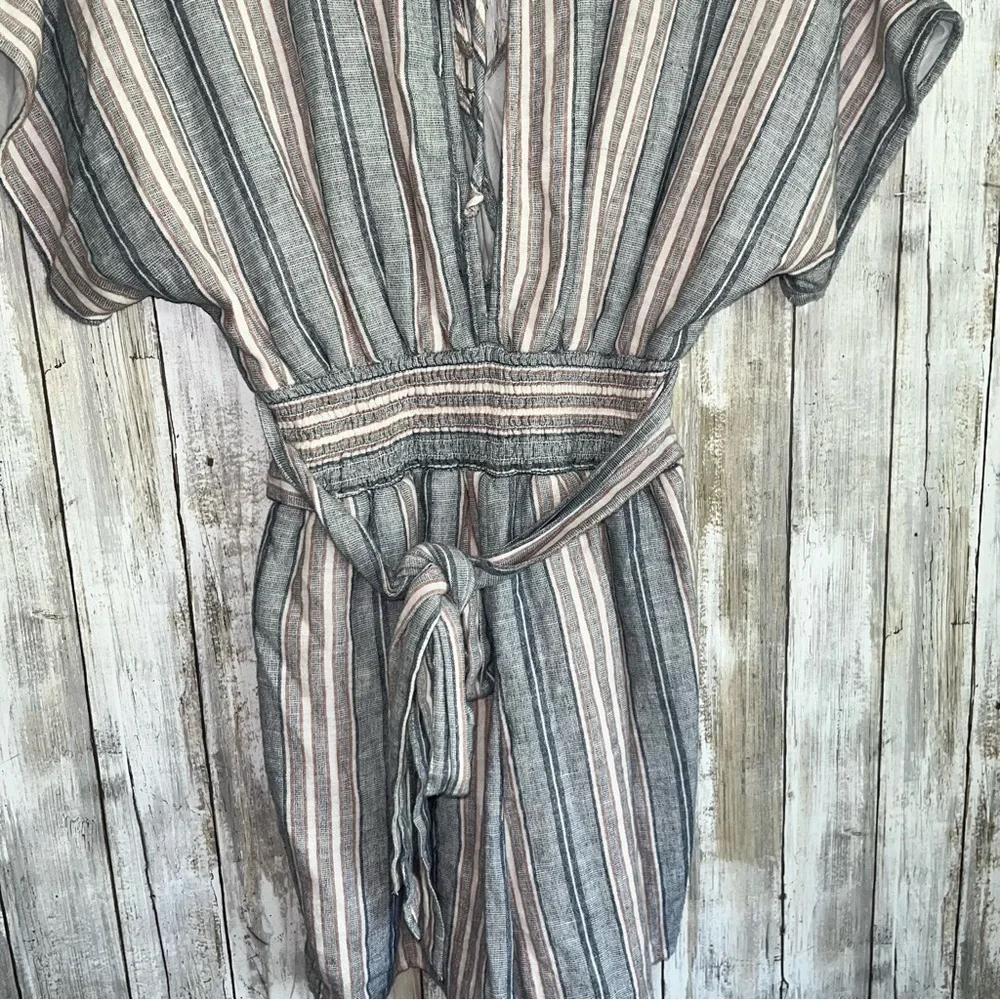 American Eagle Striped Kimono Sleeve Romper - Picture 9 of 10